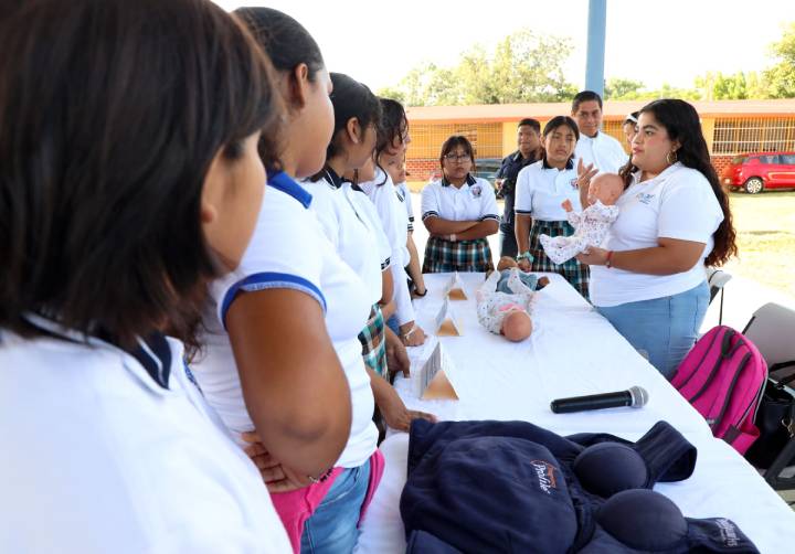 Programa Dif En Tu Escuela Llega A Puerto Aventuras Para Prevenir