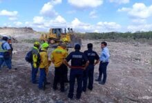 Bomberos realizan incesantes trabajos para sofocar incendio en Villas del Sol