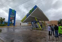 Causa Beryl severos daños a postes y cableado eléctrico en Cozumel