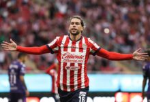 Chivas vuelve a bailar al ritmo del ‘Vaquero’ - El Occidental