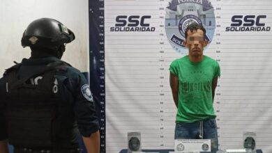 Policía Municipal detiene a hombre con presuntas drogas en Playa del Carmen