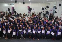 Primeras Graduadas de la Prepa "Mujer Es Poder" Celebran su Éxito con Mara Lezama