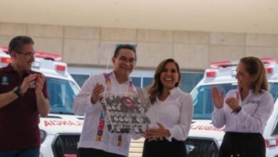 Quintana Roo recibe 31 ambulancias para reforzar la atención médica de emergencias