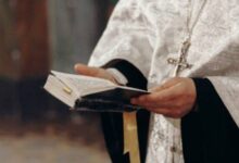 Sacerdote Detenido en Austria por Producir Metanfetaminas en su Parroquia