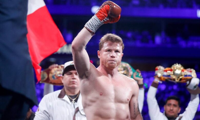 ¡Canelo sigue siendo el Rey! Saúl Álvarez dominó a Edgar Berlanga y retiene sus títulos - El Occidental