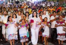 Miles disfrutan en Playa del Carmen segunda noche de misticismo y tradición en las festividades de los Días de Muertos