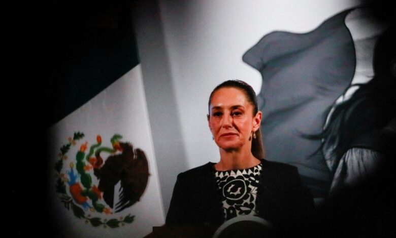 Presidenta de México dice hay que mantener "cabeza fría" y evitar confrontación con Trump